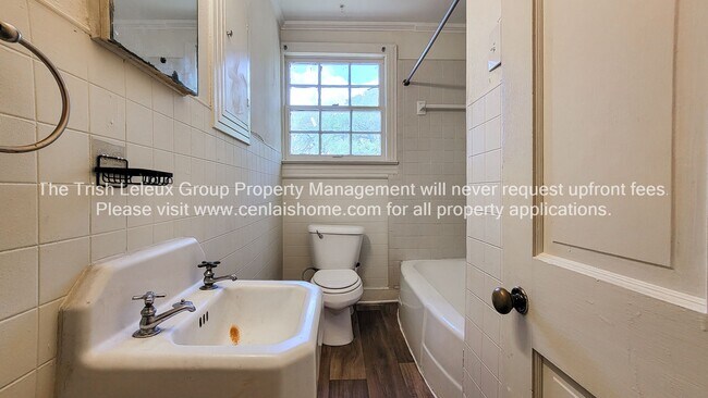 Building Photo - ** Large 1/1 ready now**