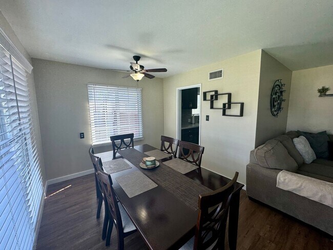Building Photo - MOVE IN READY Updated La Mirada Home