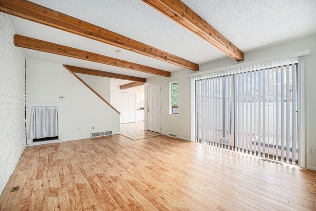 Building Photo - 9626 E Kansas Cir