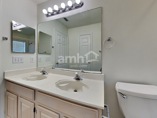 Building Photo - 5412 Big Bend Dr