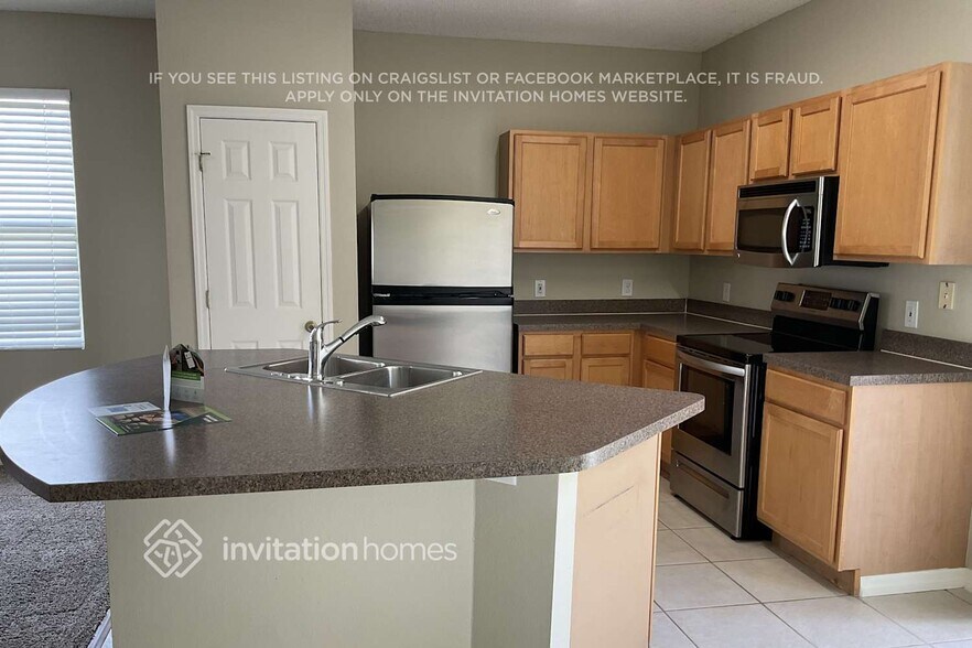 Building Photo - 662 Cressa Cir