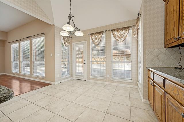 Building Photo - 3013 Brookvale Dr