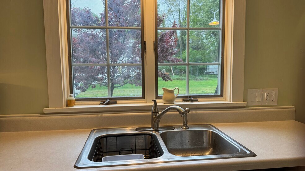 Kitchen window - 101 Center St