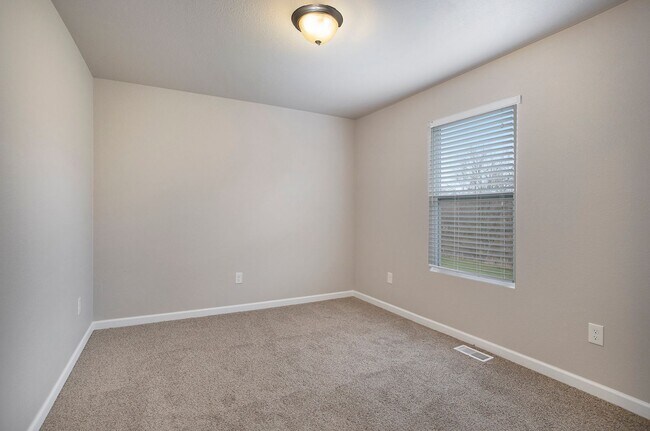 Building Photo - Immediate Occupancy with Outstanding Pricing