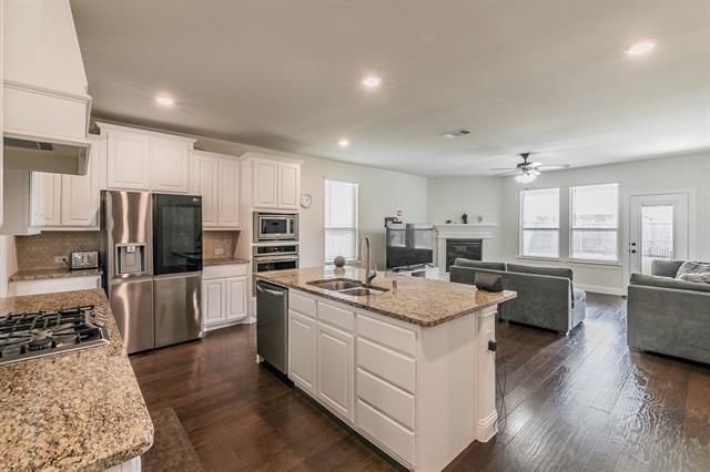Building Photo - 3424 Cimarron River Dr