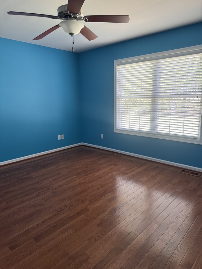 Building Photo - 4155 Captains Corridor