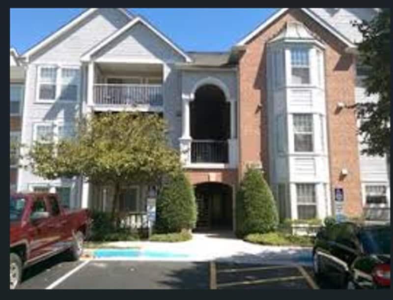 Building Photo - 4411 Silverbrook Ln