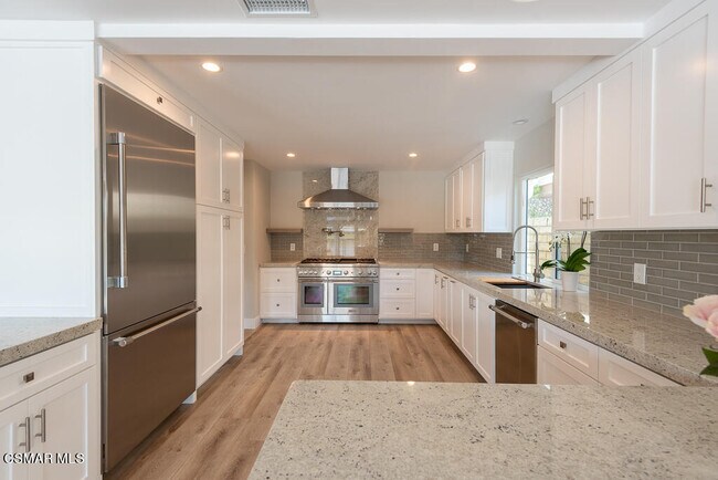 Building Photo - 3708 Capstan Cir