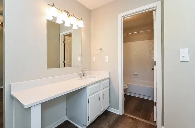 Building Photo - 1649 Roman Point Dr