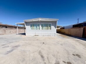 Building Photo - 6060 Yellowstone Ave