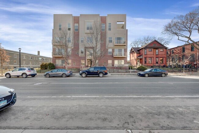 Building Photo - 3310 Nicollet Ave
