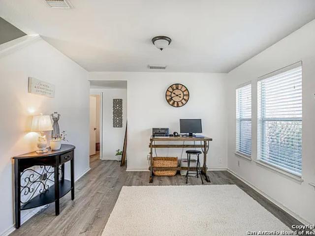 Building Photo - 7822 Encanto Vis Dr