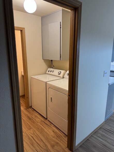 Building Photo - 9611 161st St E