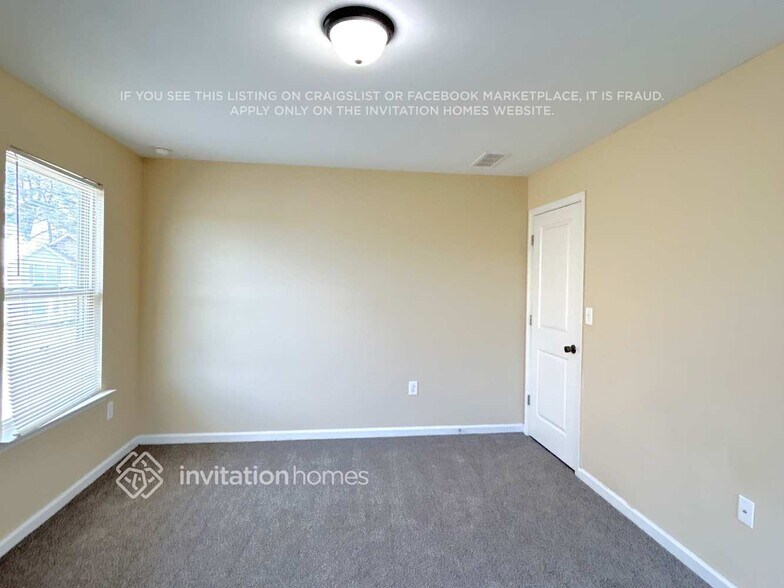 Building Photo - 166 Forrest Hills Dr