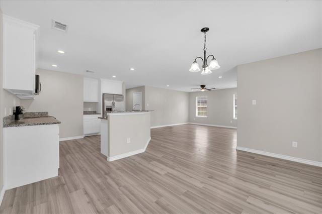Building Photo - 808 SW 24th St
