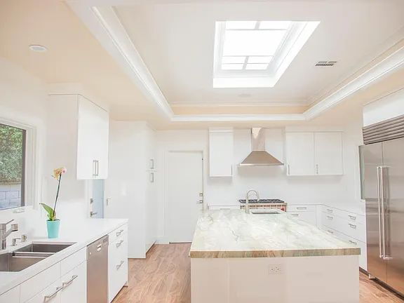 Building Photo - NO MIN CREDIT SCORE REQUIRED, BK OKAY, PAST EVICTION OKAY!, BACKGROUND FRIENDLY. Apply at "The Re...