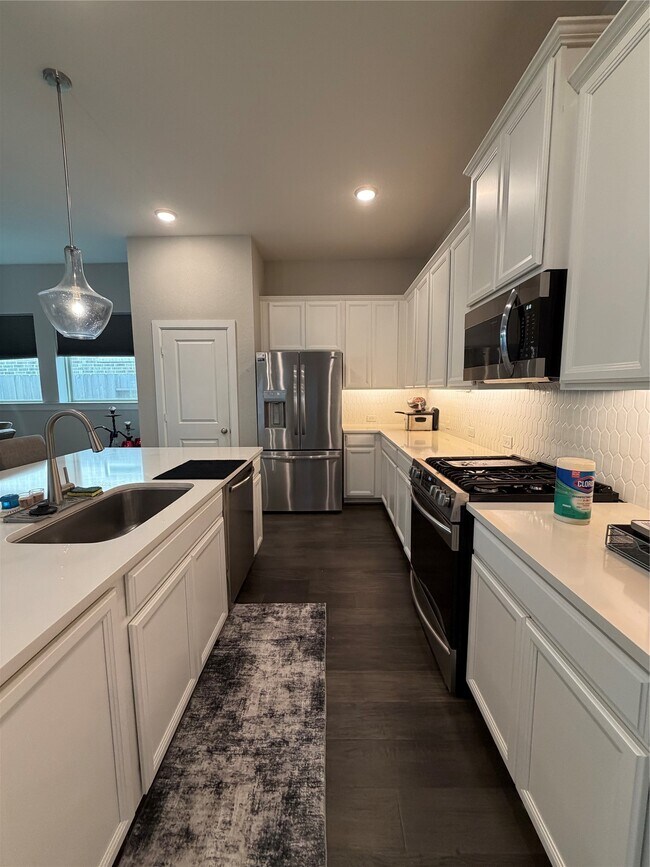 Building Photo - 10719 Pleasant View Dr