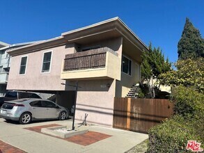 Building Photo - 3560 S Centinela Ave