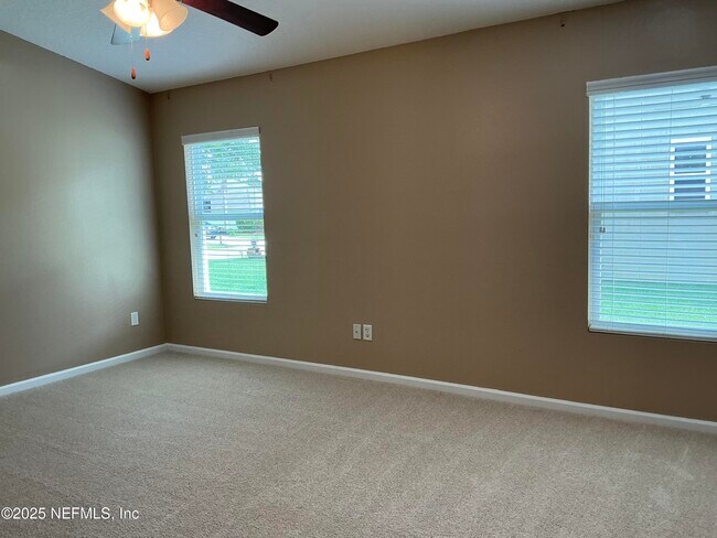 Building Photo - 13684 Chipperfield Ln