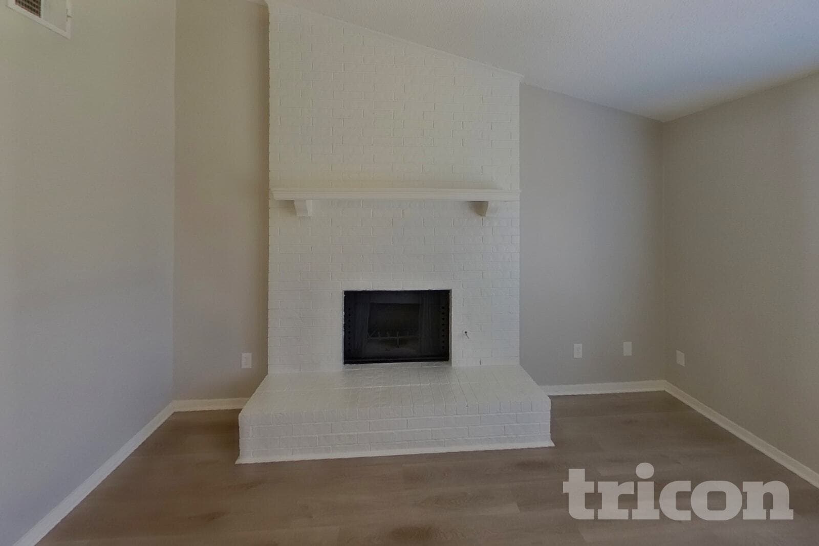 Building Photo - 300 Ripplewood Dr