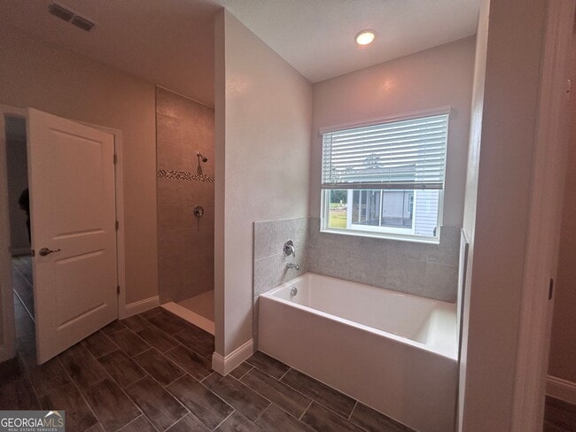 Building Photo - 112 Brookshire Grn Ct