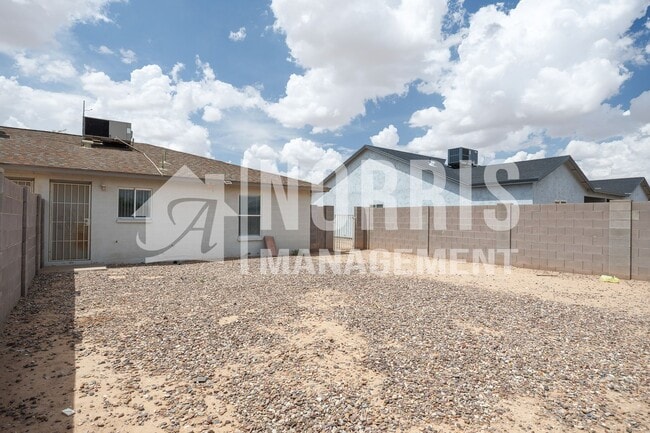 Building Photo - 10077 S Tampico Ln