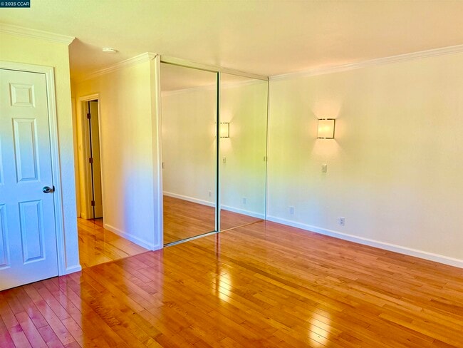 Building Photo - 1564 Candelero Dr
