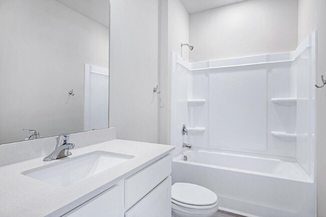 Building Photo - 2229 Horton Pk Dr
