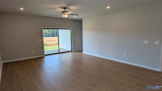 Building Photo - 162 Fenwick Pl