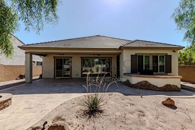 Building Photo - 800 E Tonto Pl