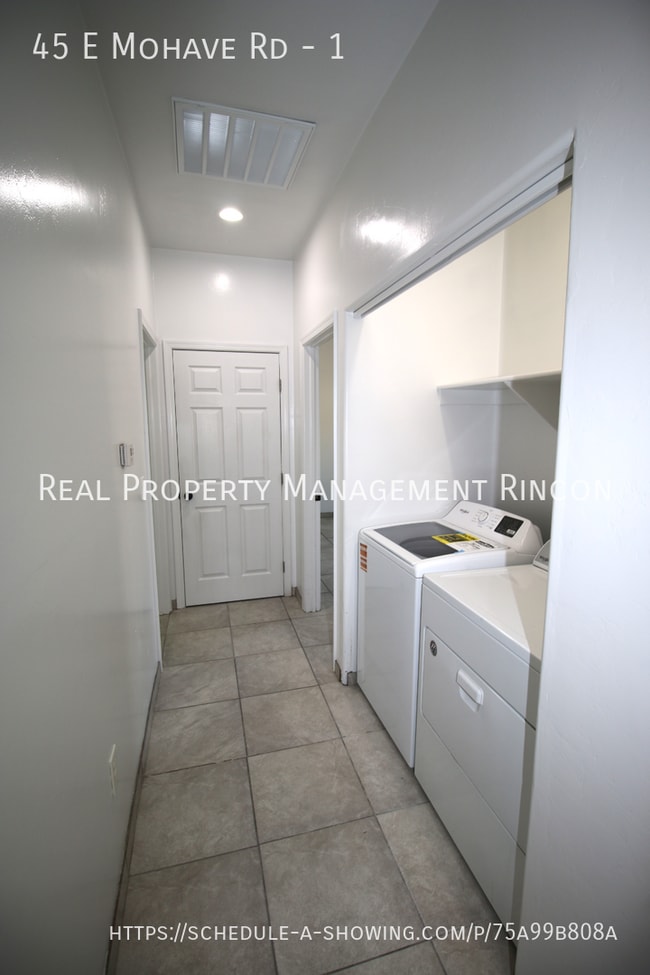 Building Photo - 45 E Mohave Rd