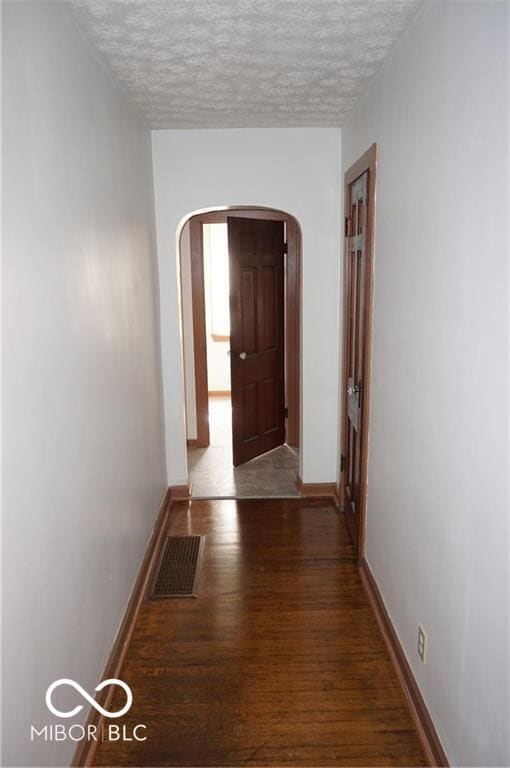 Building Photo - 4015 E 34th St