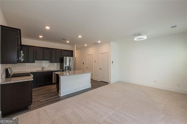 Building Photo - 1619 Gunnin Trce NW