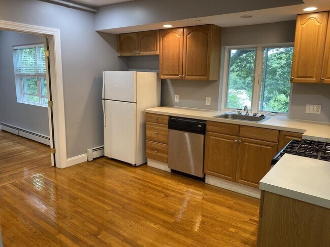 Building Photo - 24 Griggs Ln