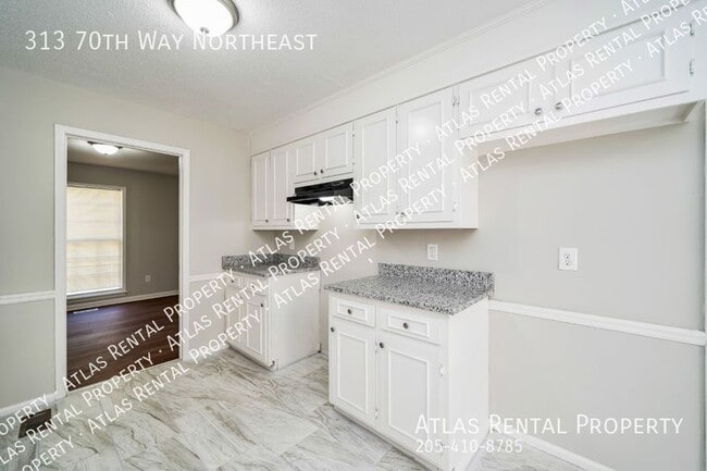 Building Photo - 313 70th NE Wy