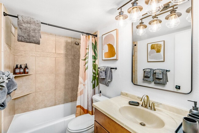 Building Photo - 2191 S Kihei Rd