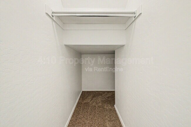 Building Photo - 6355 W Sophie Ln