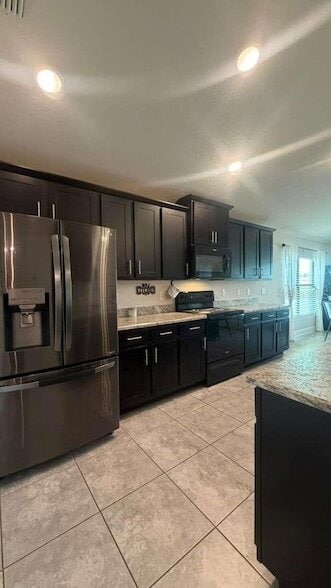 Building Photo - 365 Citrus Pointe Dr