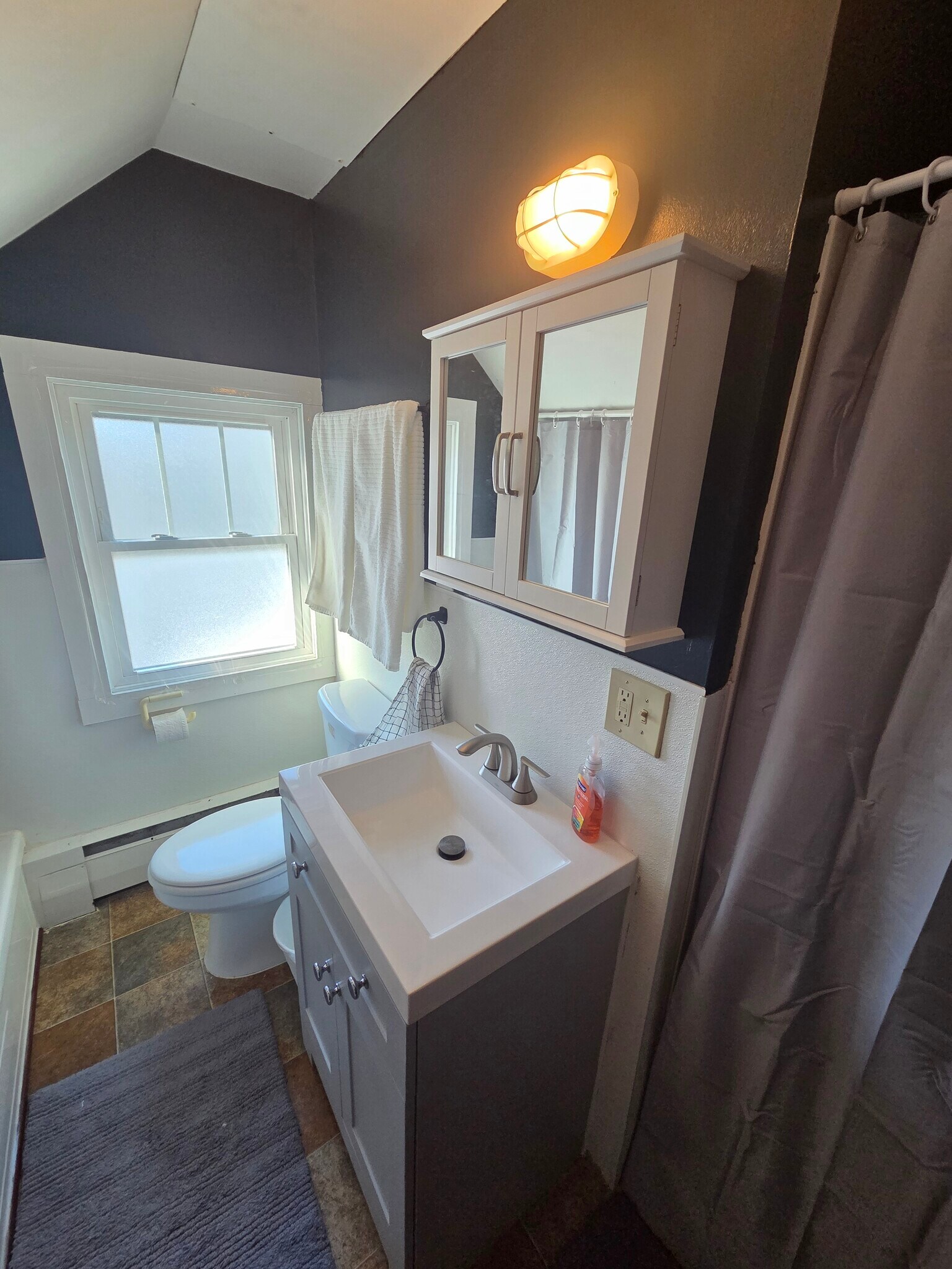 Building Photo - 335 Shakopee Ave E