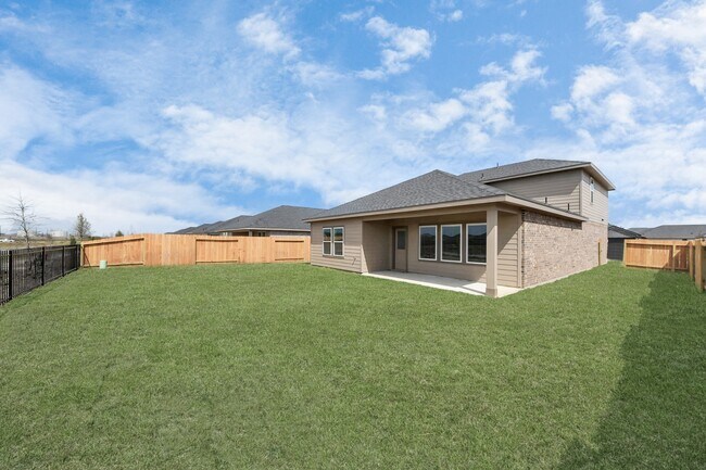 Building Photo - 8550 Tropical Breeze Wy