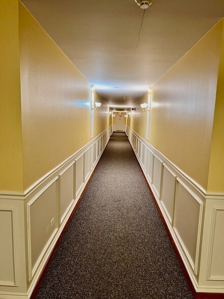 Building Photo - 746 Prescott Dr