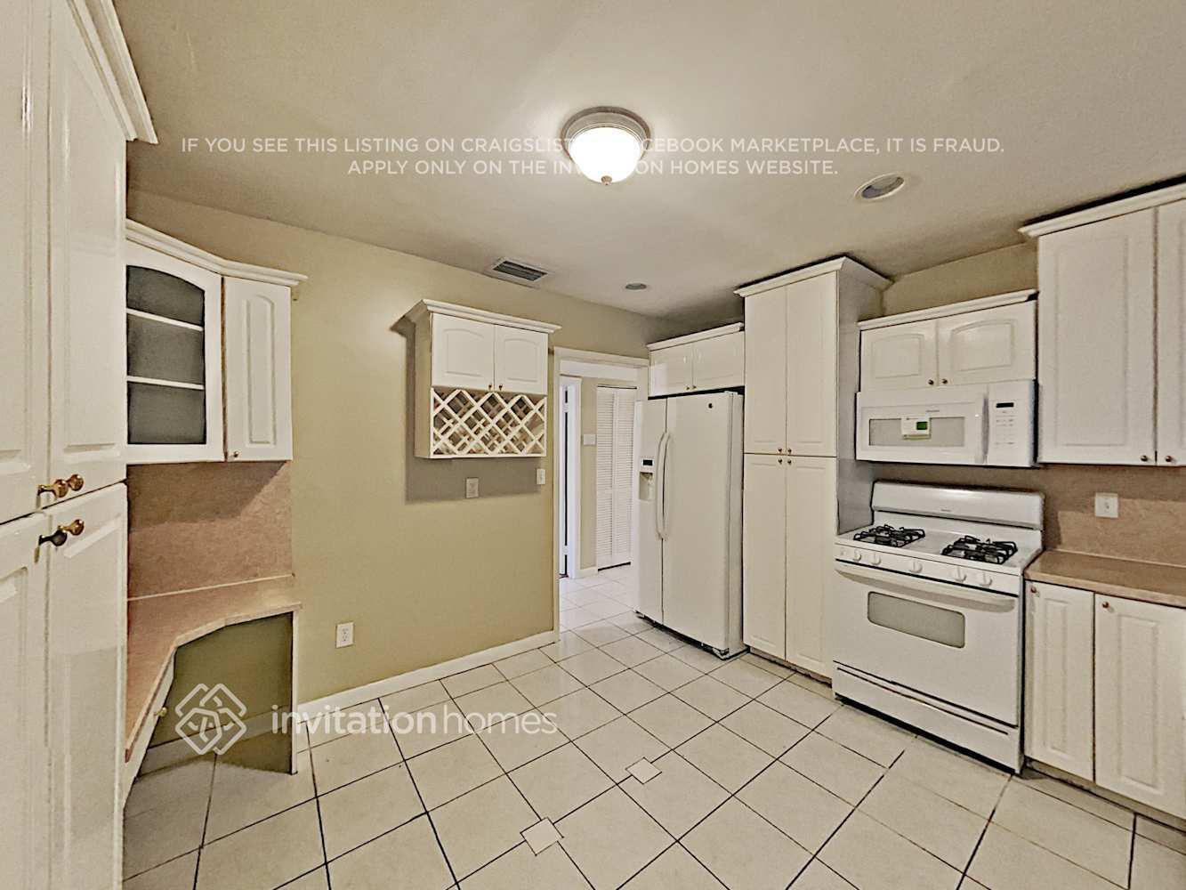 Building Photo - 9620 Thanksgiving Dr