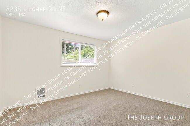 Building Photo - 8238 Illahee Road NE