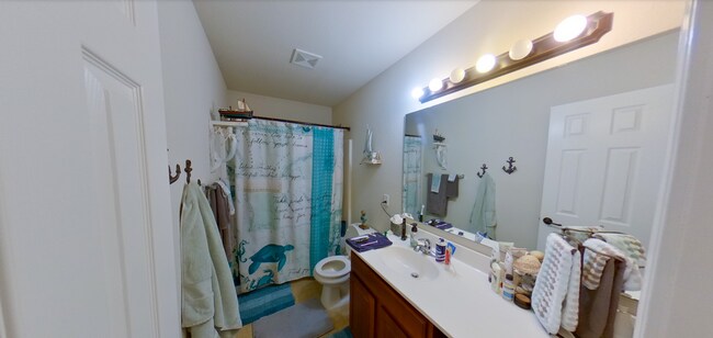 Building Photo - 3D Tour Available - Gorgeous East-Side Home + 2 Car Garage + Fenced-in Backyard! Available July 3rd!