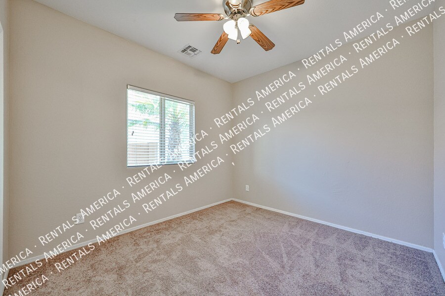 Building Photo - 3416 W la Mirada Dr