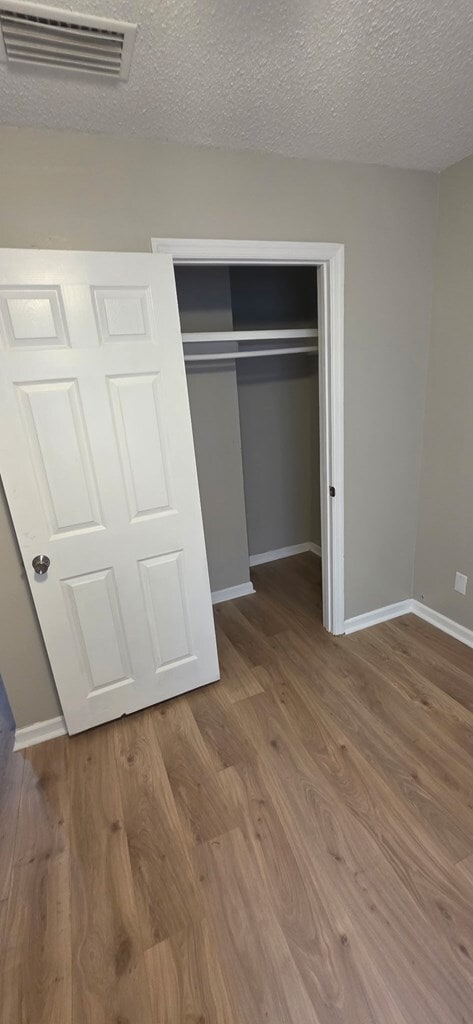 Building Photo - 105 Wilson St