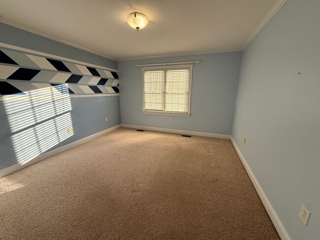 Building Photo - 3704 Warwick Pl