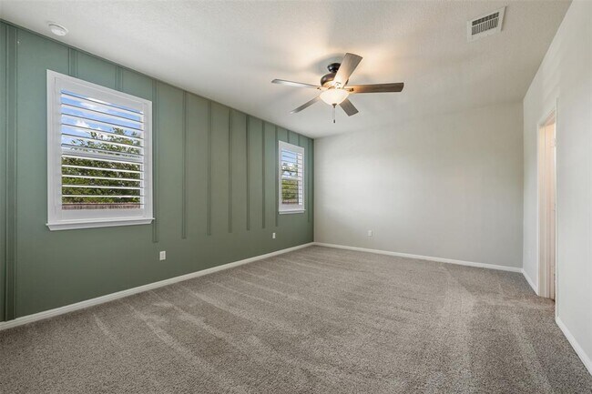 Building Photo - 505 Blue Sage Dr