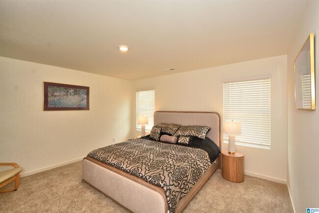 Building Photo - 6558 Creek Cir