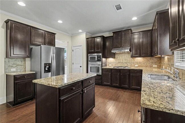 Building Photo - 550 Nichols View Way